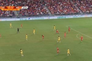 利物浦下半场更换9人：玛玛达什维利、科尔克兹、弗林蓬登场