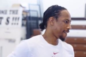 古典打法赏心悦目！国王官推晒德罗赞训练视频：中距离一顿乱杀