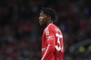 米体:梅努渴望加盟那不勒斯,与前队友麦克托米奈和霍伊伦重聚